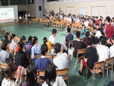 討論会　画像1